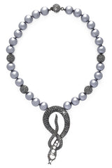 KENNETH JAY LANE COBRA Gray Pearl Necklace