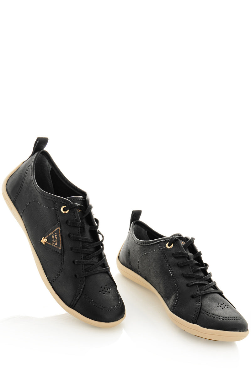 CRAVO & CANELA LOLLY Black Leather Sneakers