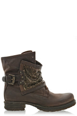 VERONIC Brown Studded Boots